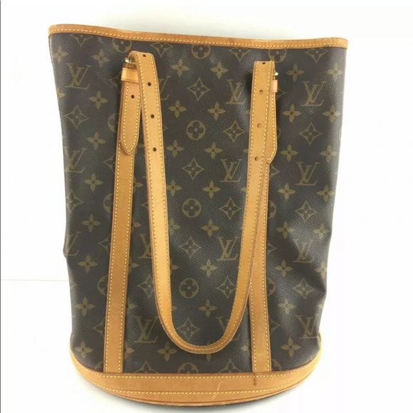 Louis vuitton bucket GM - Picture 1 of 8